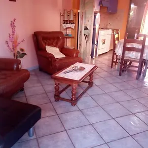 3* Nocleg ze śniadaniem Sa Domu Sarda Casa